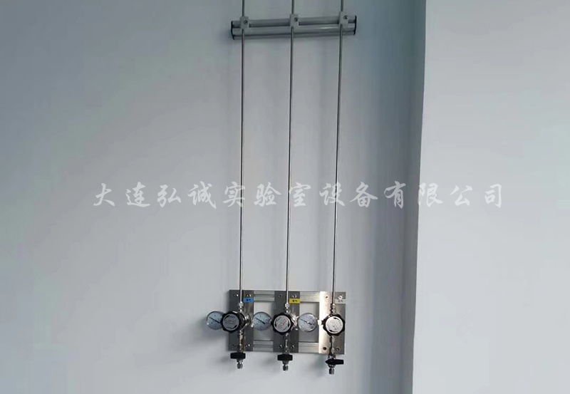 大连通风柜,大连实验台厂家,大连实验室设备,大连实验室家具 大连通风柜,大连实验台厂家,大连实验室设备,大连实验室家具